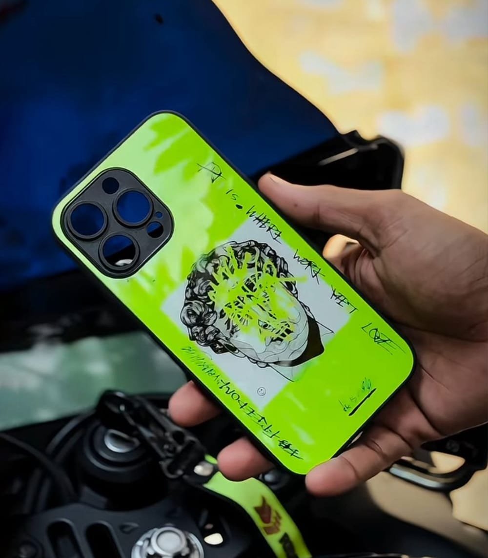 green statue premium glossy phonecase